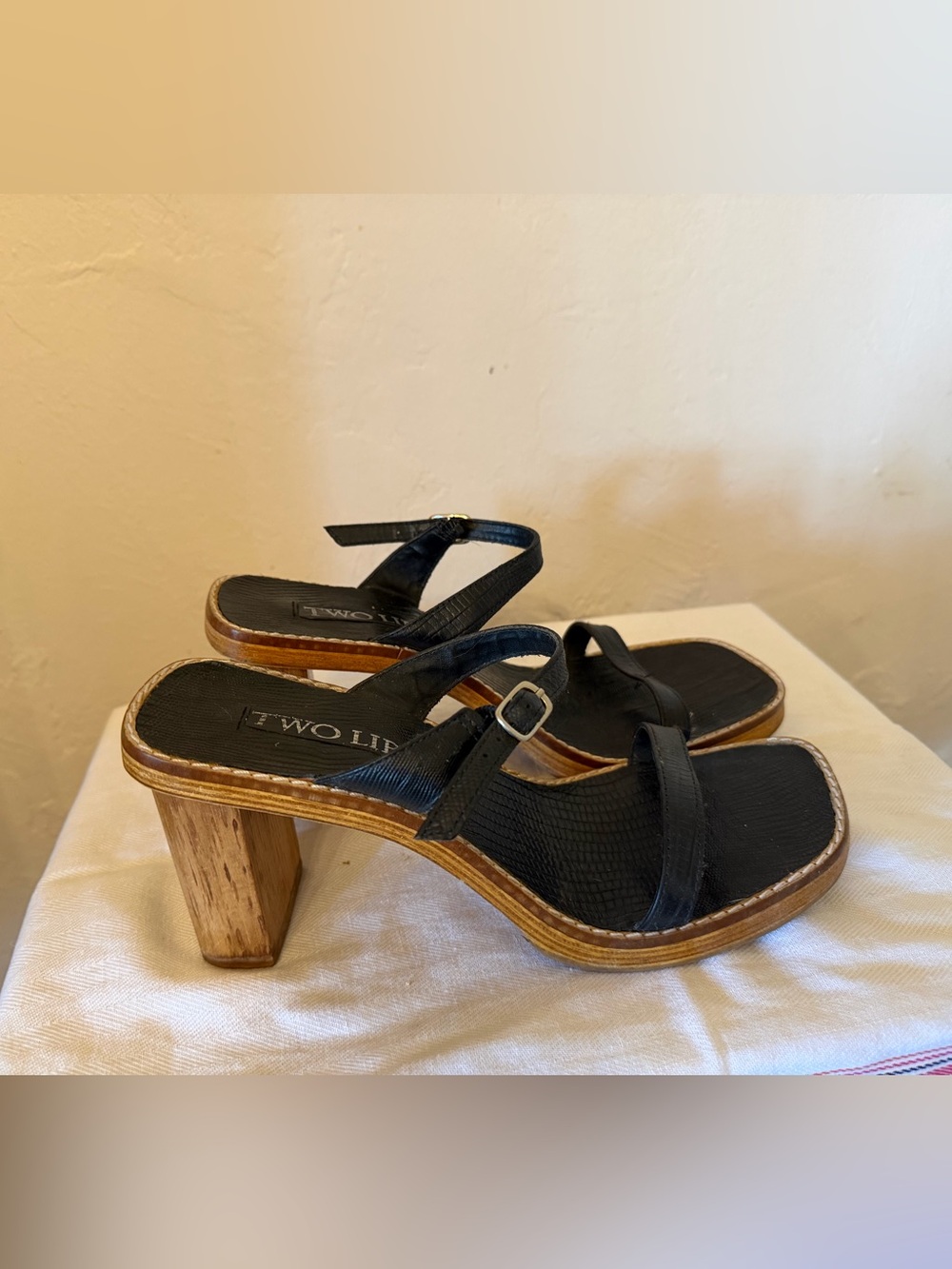 Two Lips Black Strappy Wooden Block Heel Sandals